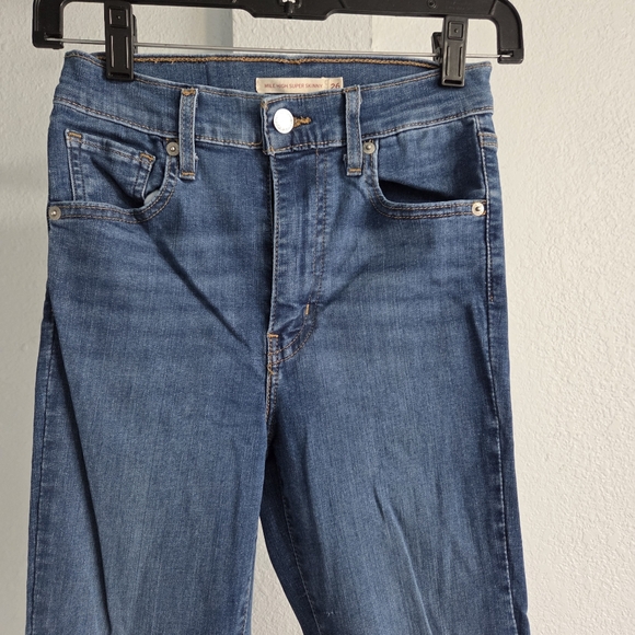 Levi's Distressed Skinny Jeans in Blue - Picture 2 of 7